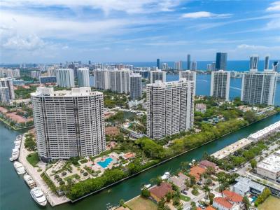 2000 Island Blvd 1002, Aventura, Florida 33160, USA