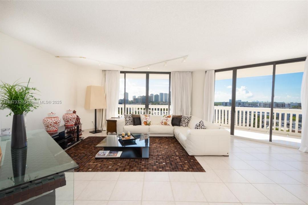 2000 Island Blvd 1002, Aventura, Флорида 33160, Соединенные Штаты