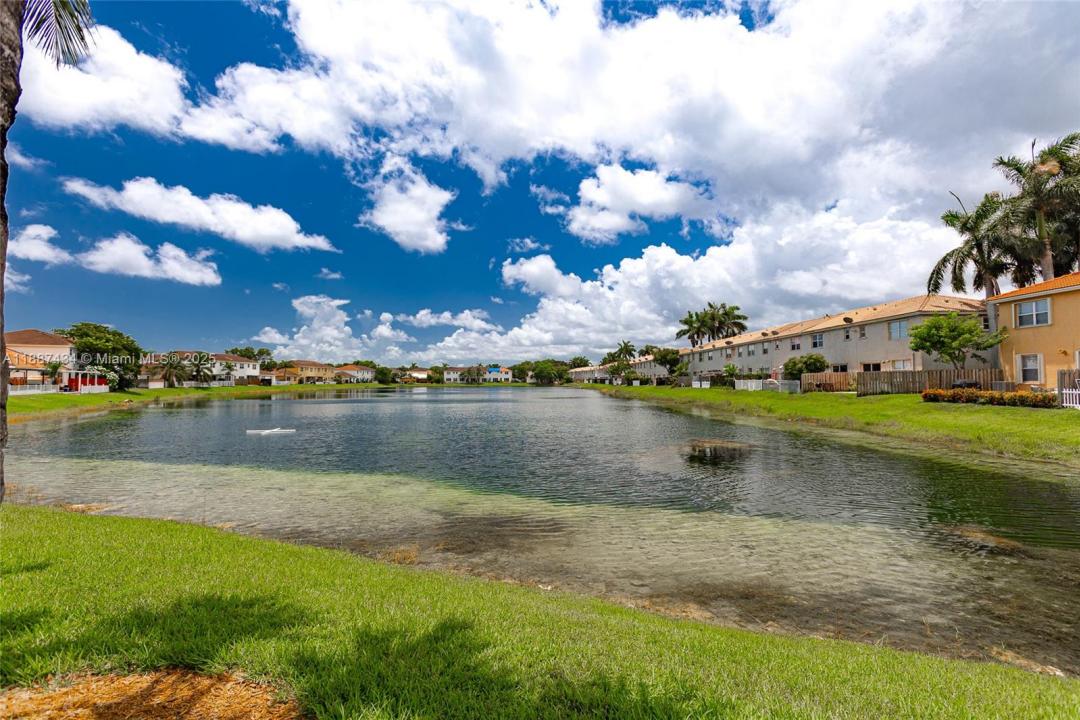 1030 NE 42nd Ave, Homestead, Floride 33033, États-Unis