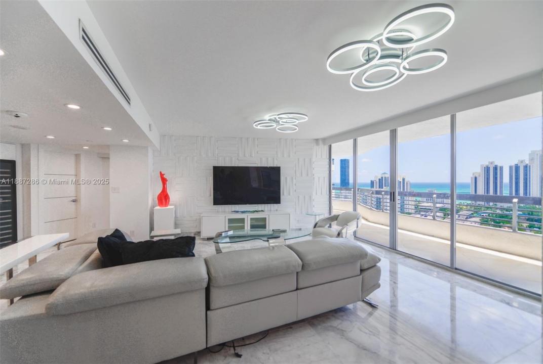 19195 Mystic Pointe Dr 2707, Aventura, 佛羅里達州 33180, 美國