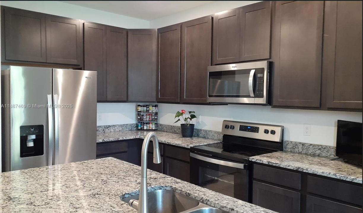 3575 NW 1st St, Pompano Beach, فلوريدا 33069, الولايات المتحدة