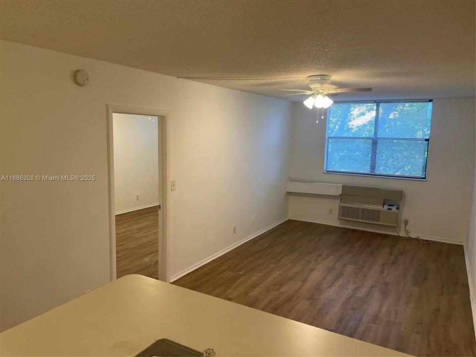 2401 Riverside Dr 514-B, Coral Springs, 플로리다 33065, 미국
