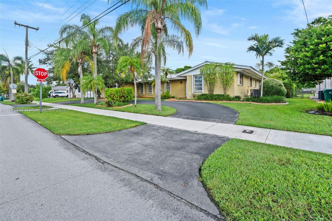 8891 SW 85th St, Miami, 佛罗里达州 33173, 美国