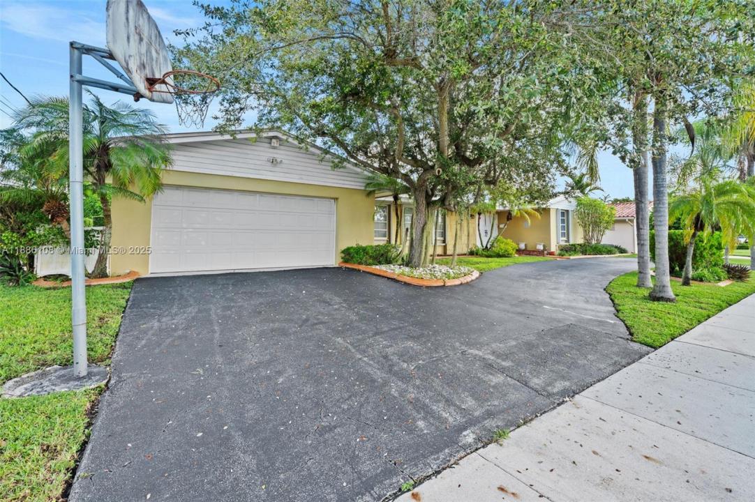 8891 SW 85th St, Miami, 佛罗里达州 33173, 美国