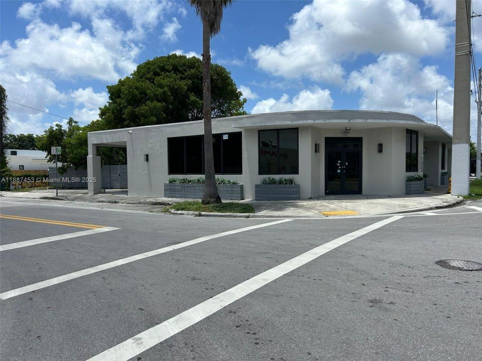 4200 NW 2nd Ave, Miami, Floryda 33127, USA