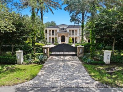 9601 SW 60 CT, Pinecrest, Florida 33156, USA