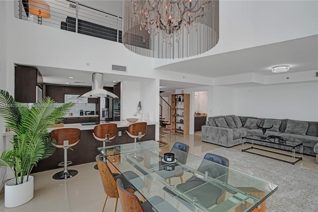 7930 East Dr 1808, North Bay Village, Florida 33141, HOA KỲ