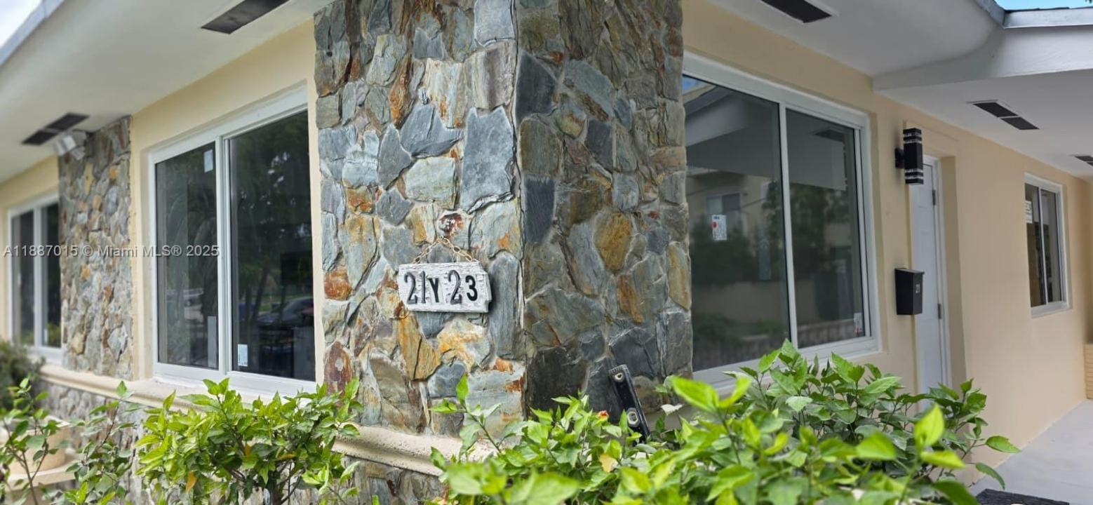 23 NW 32nd Ct 23, Miami, 佛羅里達州 33125, 美國