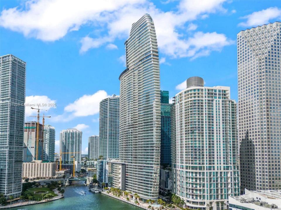 300 Biscayne Blvd Way 3508, Miami, Flórida 33131, Estados Unidos