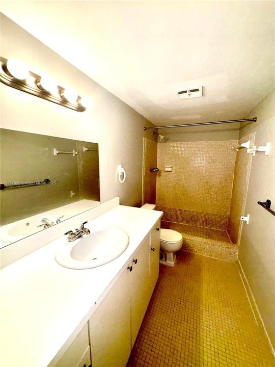 1200 Tallwood Ave 102, Hollywood, Florida 33021, HOA KỲ