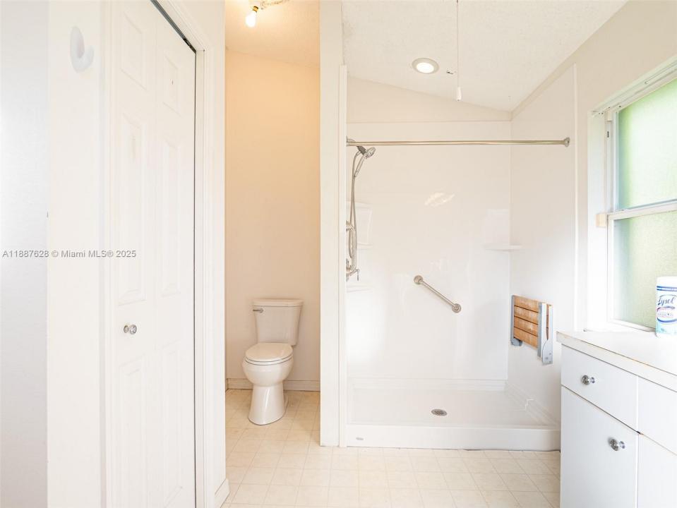 1011 TEQUESTA TRAIL, Lake Wales, Florida 33898, Amerika Birleşik Devletleri