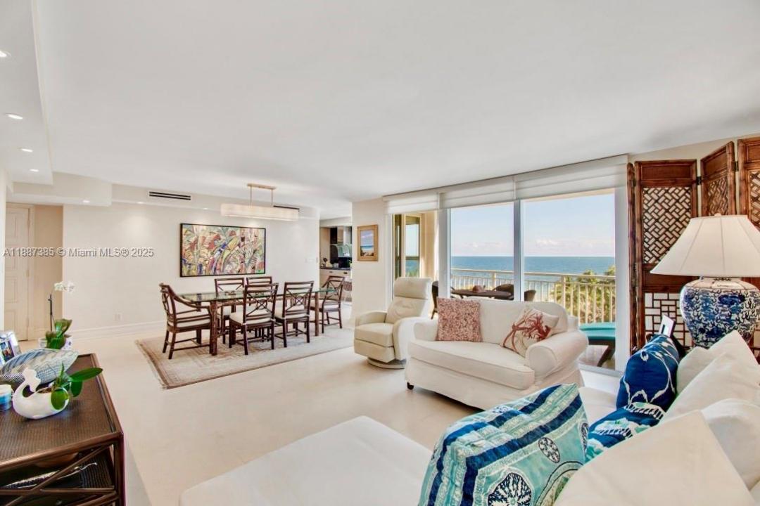 613 Ocean Dr 6D, Key Biscayne, פלורידה 33149, ארצות הברית של אמריקה 