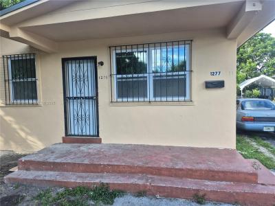 1275 NW 43rd St B, Miami, Florida 33142, USA