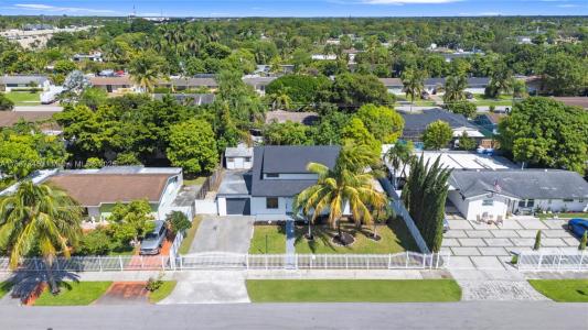 11301 SW 177th St, Miami, Florida 33157, USA