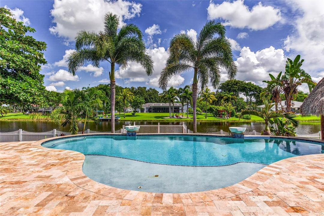 10751 SW 26th Ct, Davie, 佛羅里達州 33328, 美國