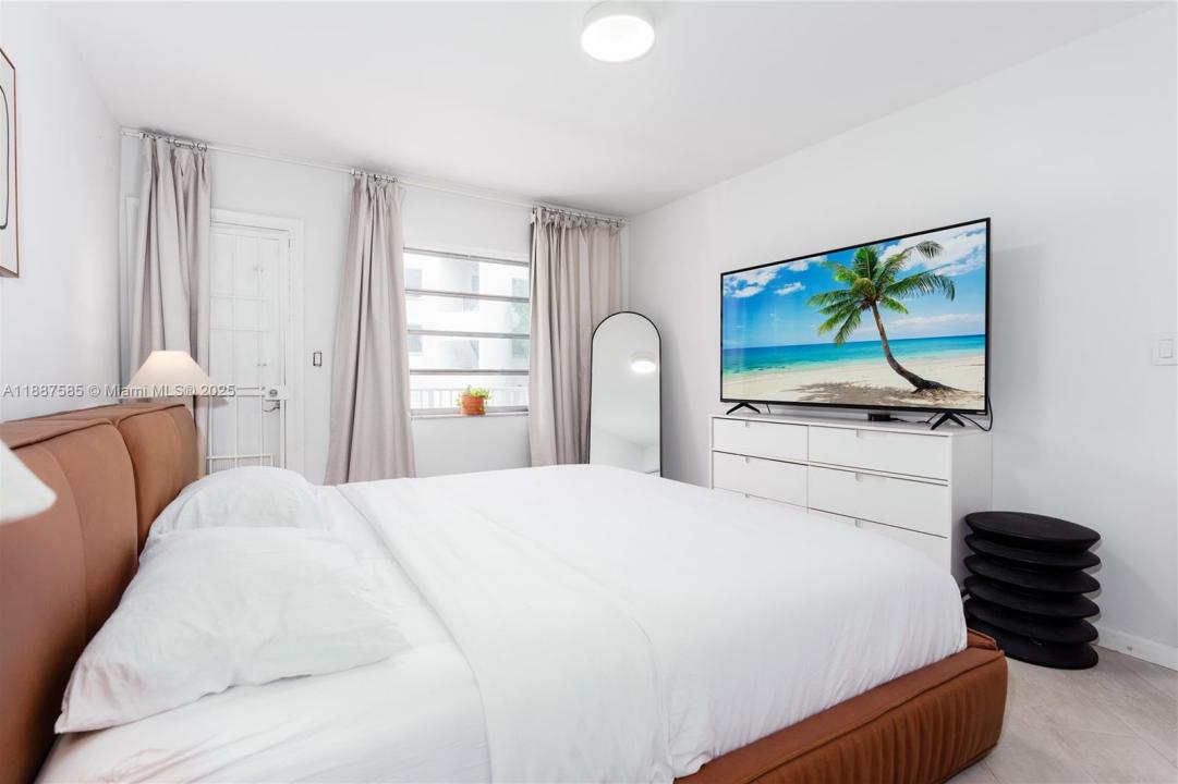 525 Meridian Ave 203, Miami Beach, Florida 33139, Stati Uniti