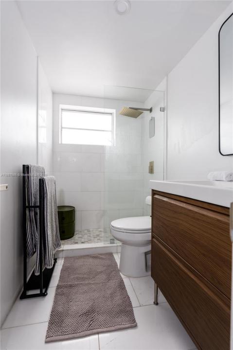 525 Meridian Ave 203, Miami Beach, Florida 33139, Stati Uniti
