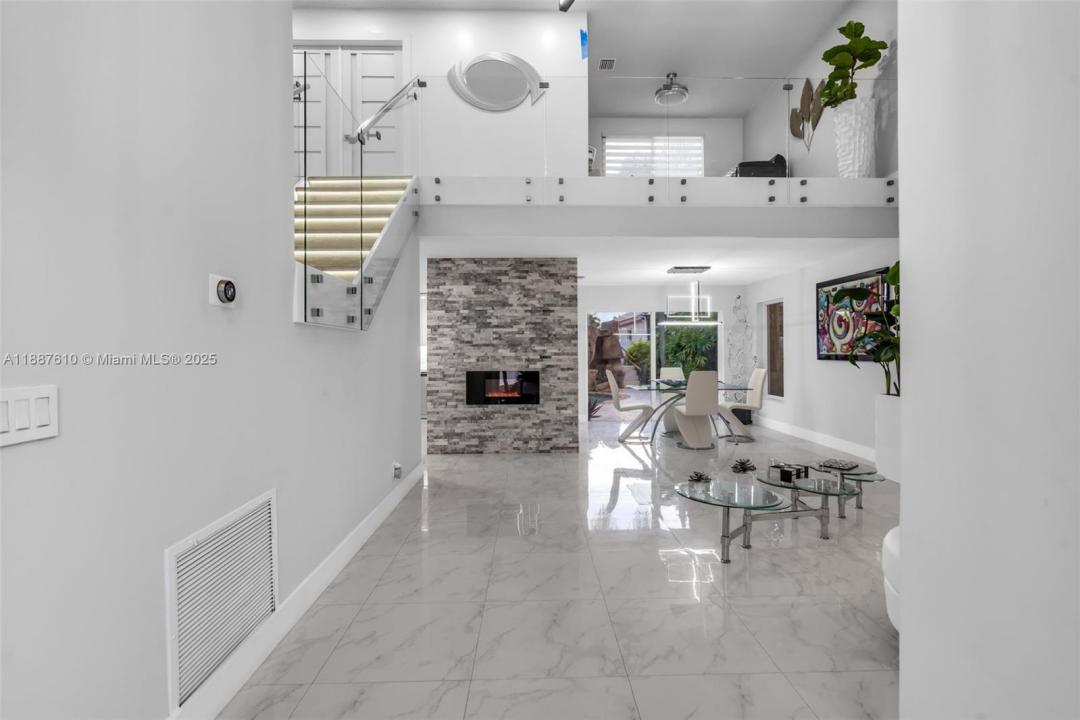 612 SW 179th Ave, Pembroke Pines, Florida 33029, HOA KỲ