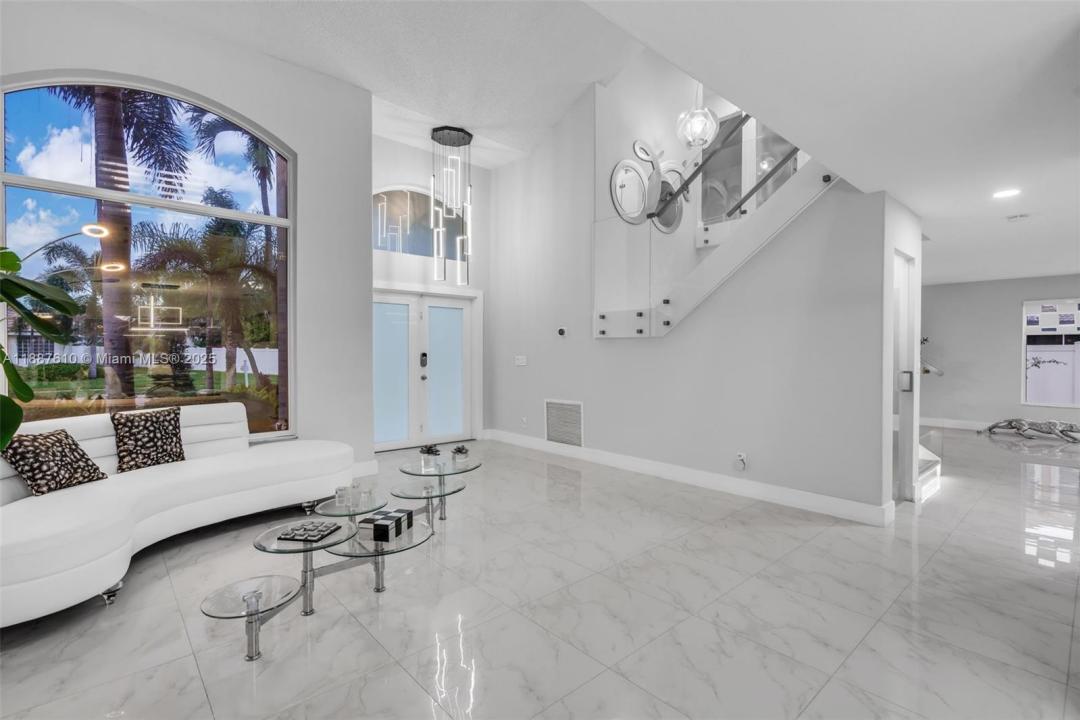 612 SW 179th Ave, Pembroke Pines, Florida 33029, HOA KỲ