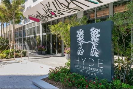 121 NE 34th St 1114, Miami, Florida 33137, USA