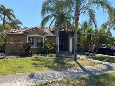 18121 SW 152nd Ct, Miami, Florida 33187, USA