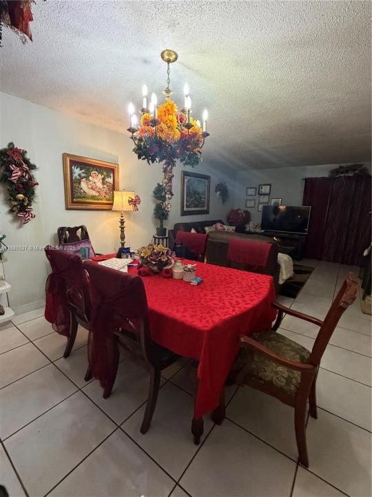 1810 W 56th St 3121, Hialeah, Flórida 33012, Estados Unidos