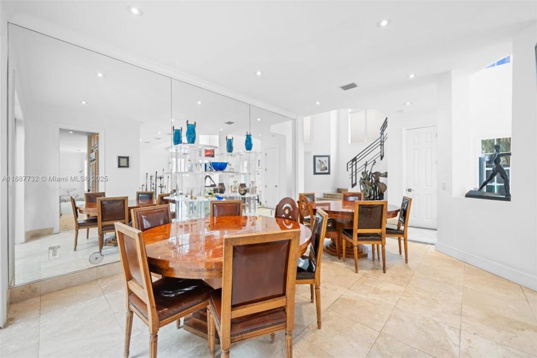 19460 39th Ct, Sunny Isles Beach, فلوريدا 33160, الولايات المتحدة