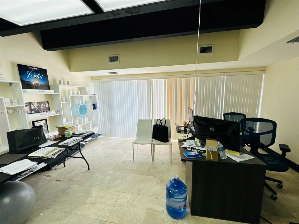 1160 Kane Concourse, Bay Harbor Islands, 佛羅里達州 33154, 美國