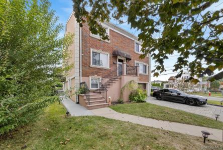 20 Ashford Place, Yonkers, New York 10701, États-Unis