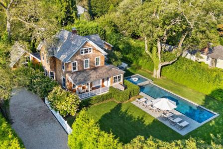 44 Buell Lane, East Hampton, New York 11937
