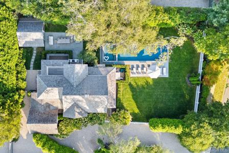 44 Buell Lane, East Hampton, New York 11937