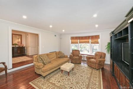 22 West Drive, North Hempstead, ニューヨーク 11030, アメリカ合衆国