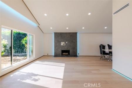 Lindley Avenue, Granada Hills, Kaliforniya 91344, Amerika Birleşik Devletleri