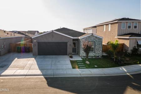 Lilac View Court, Shafter, California 93263, Stati Uniti