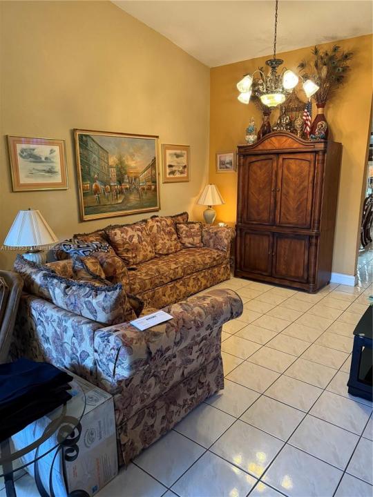 910 SW 104th Ave 2-6B, Miami, Floride 33174, États-Unis