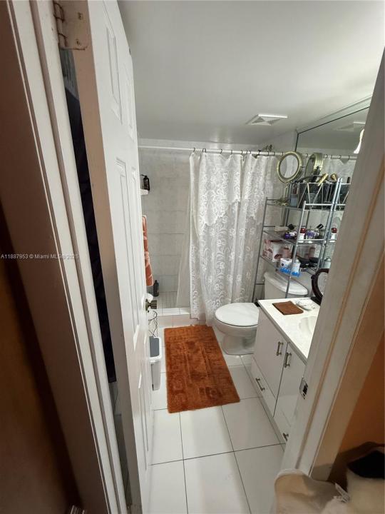 910 SW 104th Ave 2-6B, Miami, Floride 33174, États-Unis