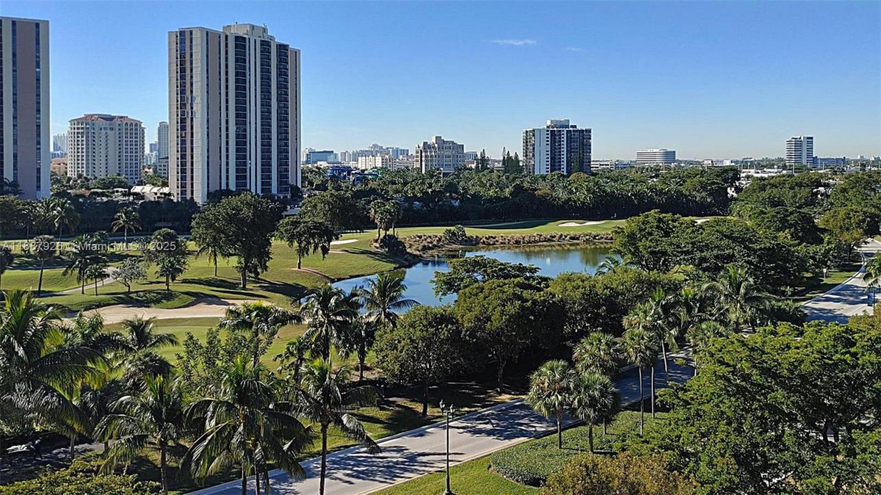 3301 N Country Club Dr 502, Aventura, Florida 33180