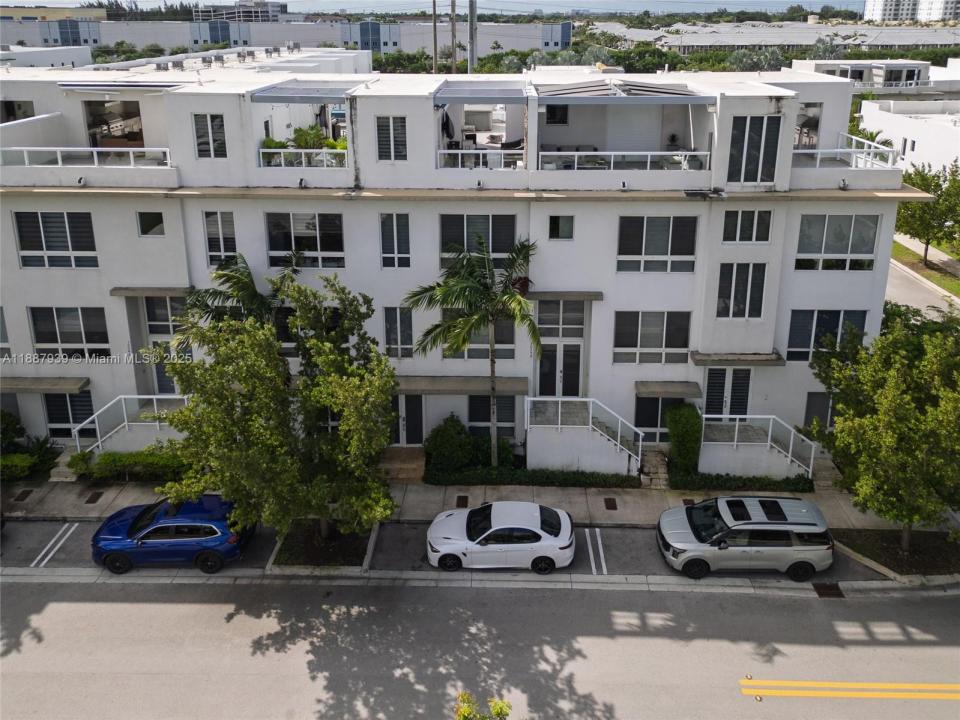 10354 NW 64th St, Doral, フロリダ 33178, アメリカ合衆国