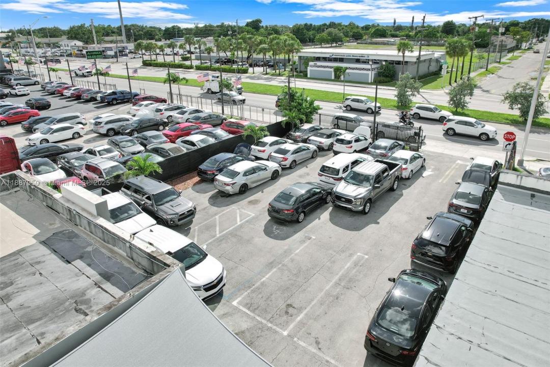 9621 NW 27th Ave, Miami, Florida 33147, USA