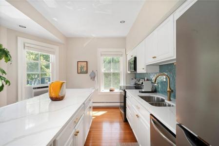 109 Church Street 3, Newport, Rhode Island 02840, États-Unis