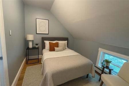 164 Norwood Avenue, Cranston, Rhode Island 02905, HOA KỲ
