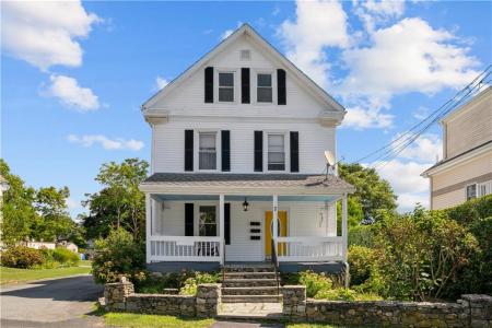 7 Caswell Avenue, Newport, RI 02840, USA