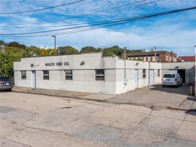 22 Field Street, Cranston, رود ايلاند 02920, الولايات المتحدة