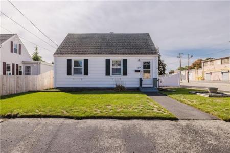 3 Lindesta Road, Pawtucket, RI 02861, USA