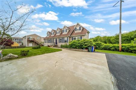 1441 Stafford Road, Fall River, 메사츄세츠 02721, 미국