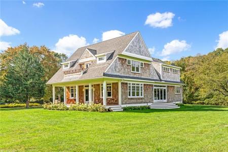 229 Saugatucket Road, South Kingstown, Rhode Island 02879