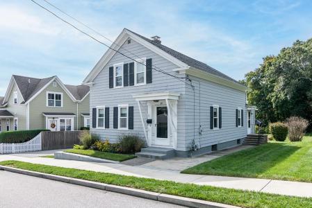 58 Greene Street, East Greenwich, RI 02818, USA