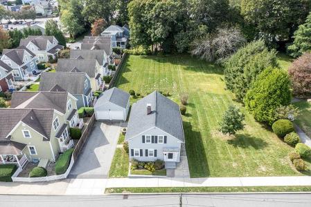 58 Greene Street, East Greenwich, Rhode Island 02818