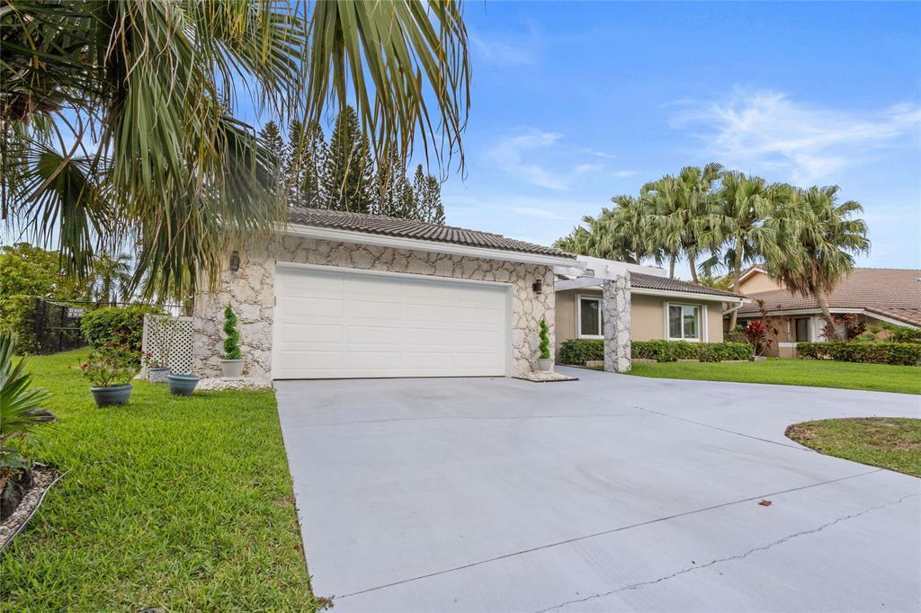 7626 NW 87th Ave, Tamarac, 佛罗里达州 33321, 美国