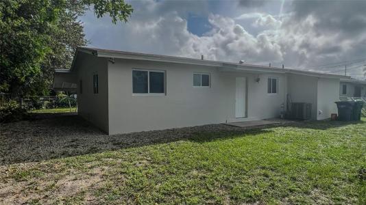 3141 NW 14th St, Lauderhill, Florida 33311